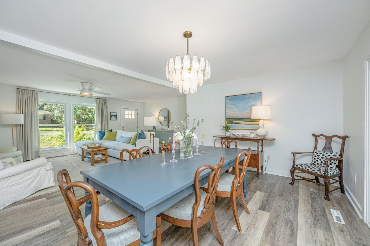 6020 Meadowcliff Avenue Photo 14