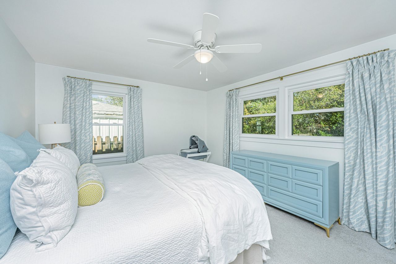 6020 Meadowcliff Avenue Photo 29