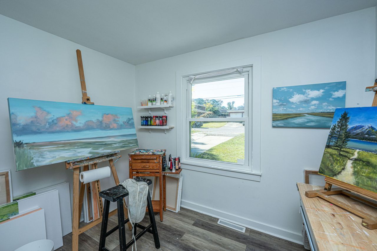 6020 Meadowcliff Avenue Photo 33