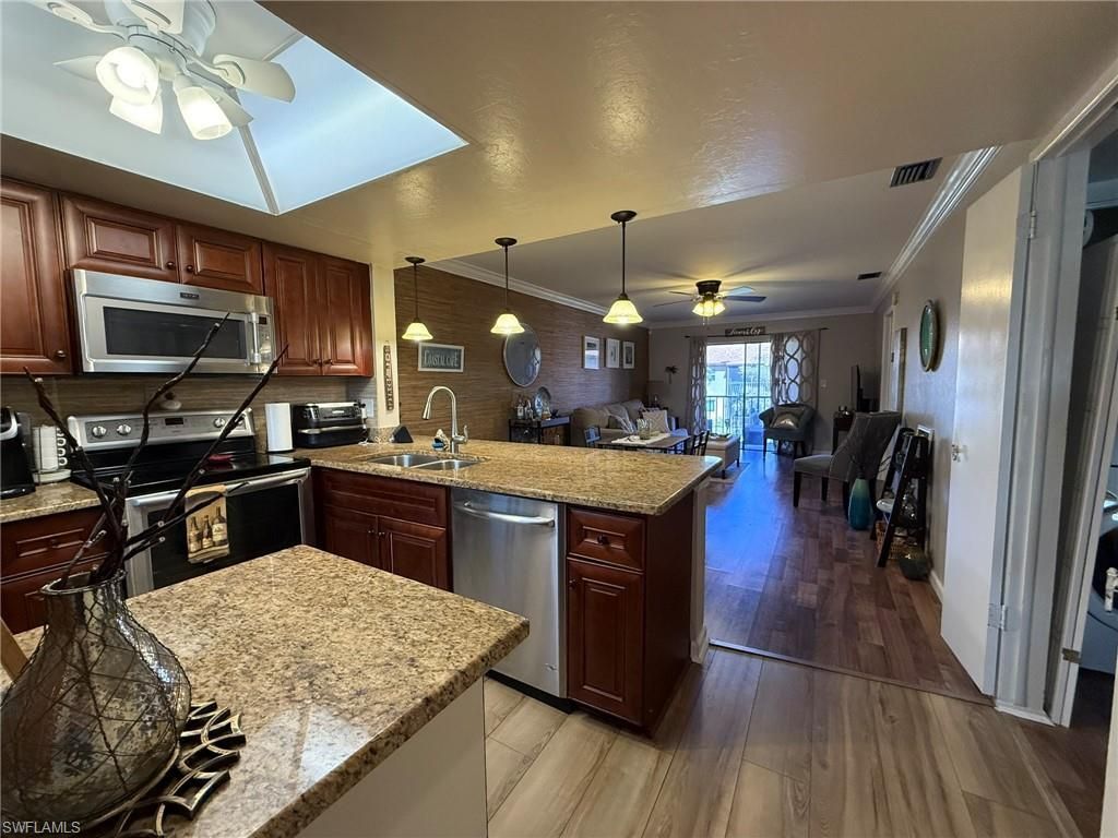 4790 S Cleveland Ave, Unit 906, Fort Myers, FL 33907 Photo