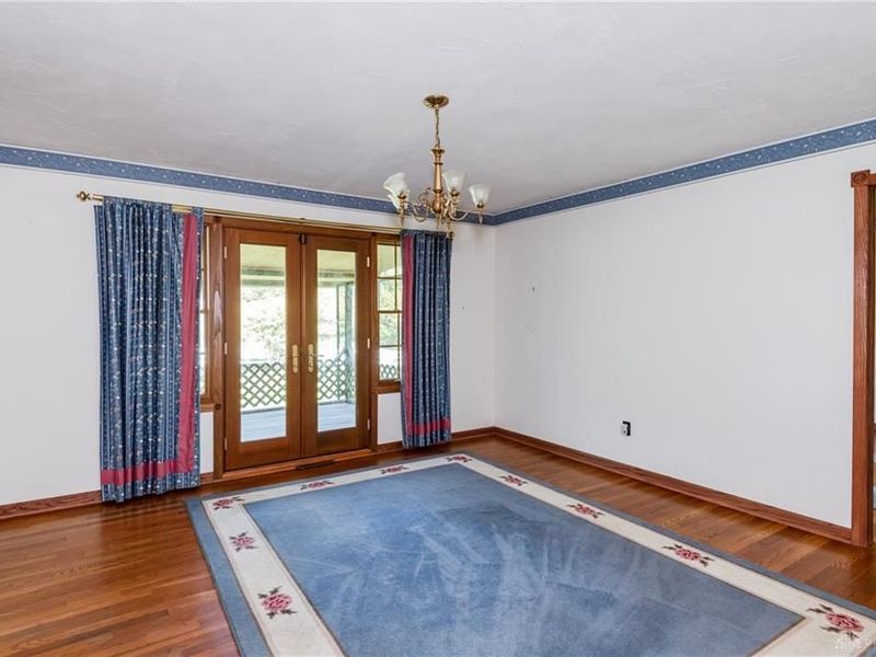 6250 Fairfield Pike, Enon Vlg, OH 45323 Photo 14