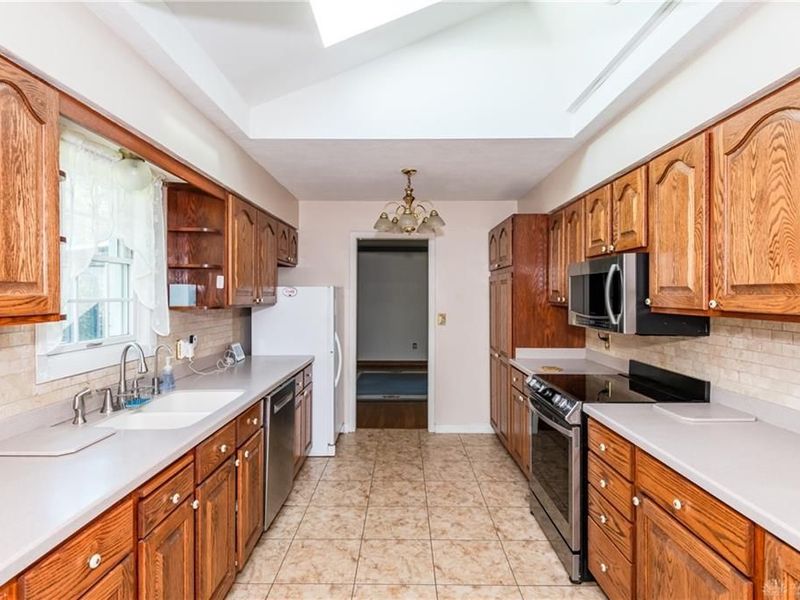 6250 Fairfield Pike, Enon Vlg, OH 45323 Photo 18