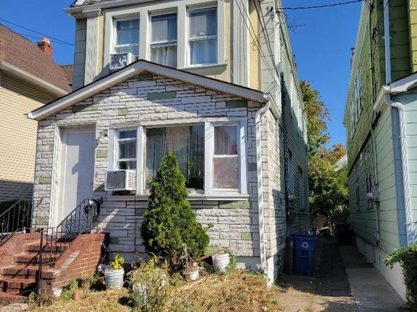 9429 114th Street, Richmond Hill, NY 11419