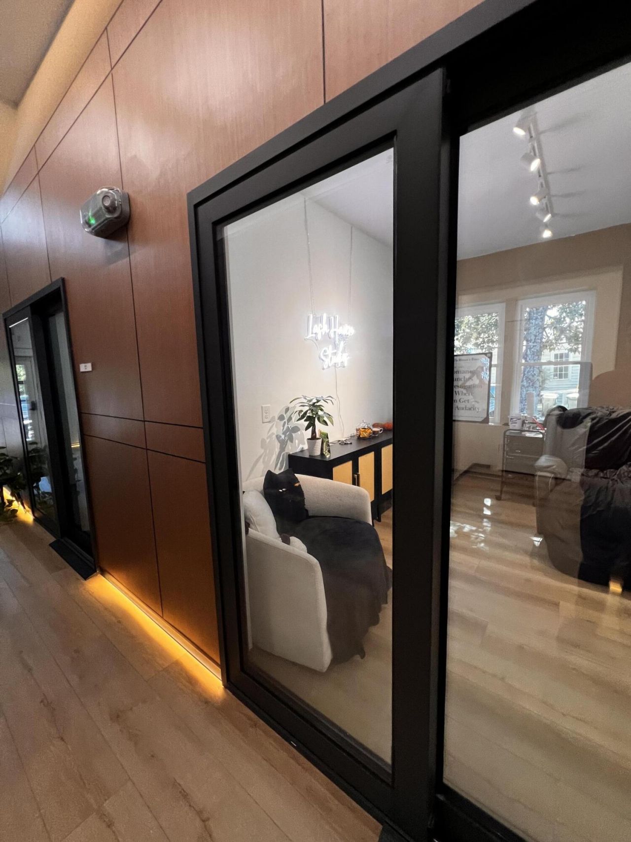 709 N Main Street Photo 8