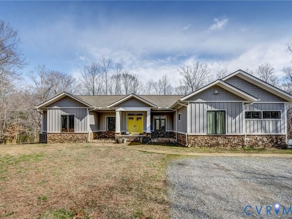 33051 Walnut Grove Farm Lane, Hanover, VA 23069