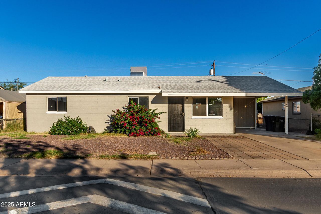 13601 N El Frio Street, El Mirage, AZ 85335 Main Photo