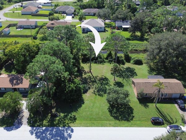 1374 Waffle Street SE, Palm Bay, FL 32909