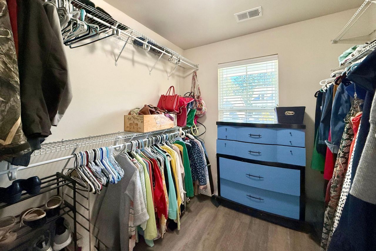 1514 Thoroughbred Boulevard Photo 18