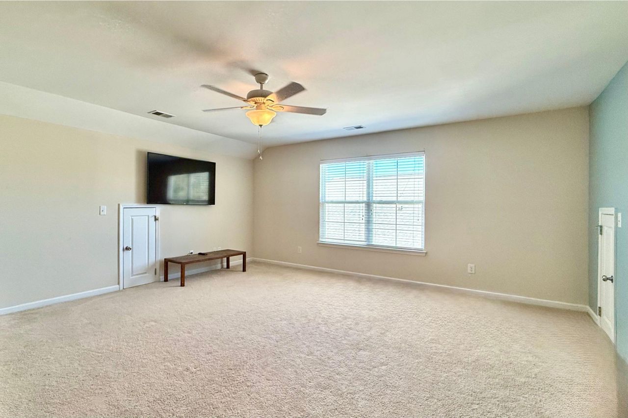 1514 Thoroughbred Boulevard Photo 24