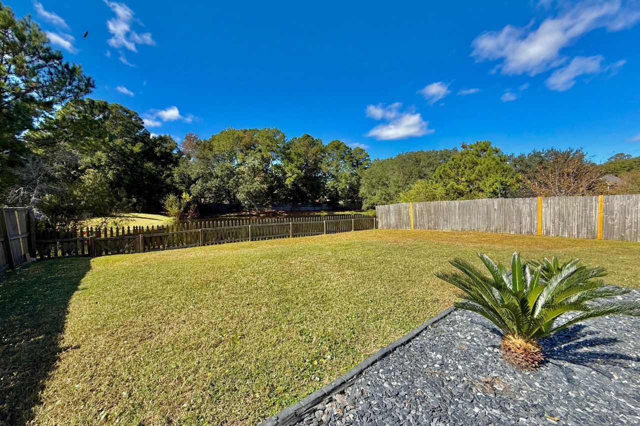 1514 Thoroughbred Boulevard Photo 29