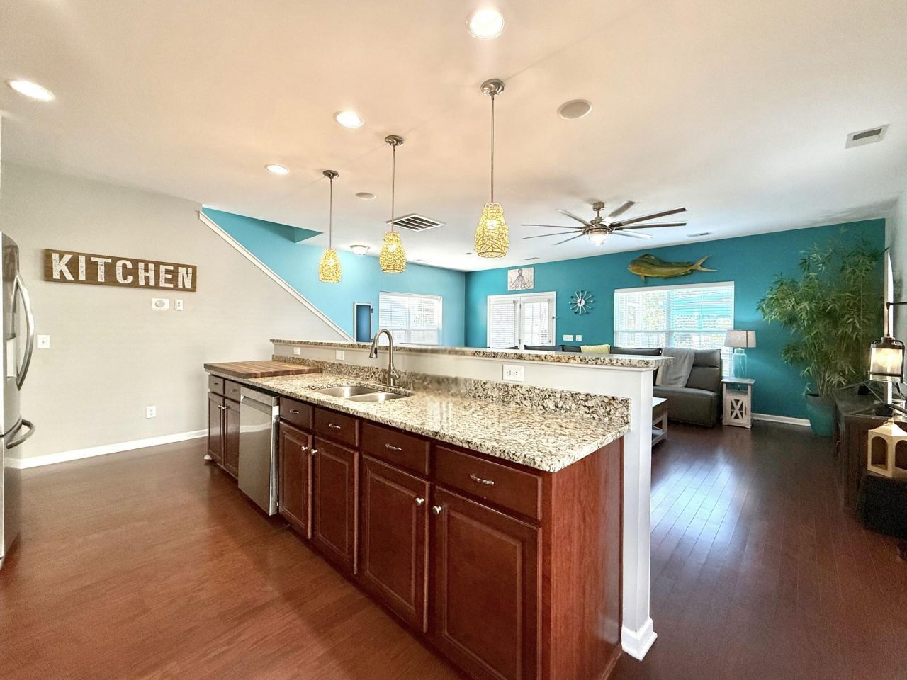 1514 Thoroughbred Boulevard Photo 8