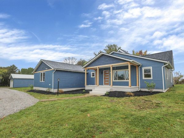 2421 N County Line Road, Sunbury, OH 43074