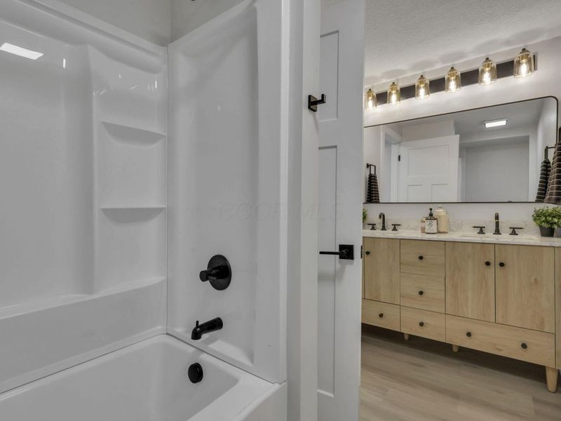 2421 N County Line Road, Sunbury, OH 43074 Photo 28