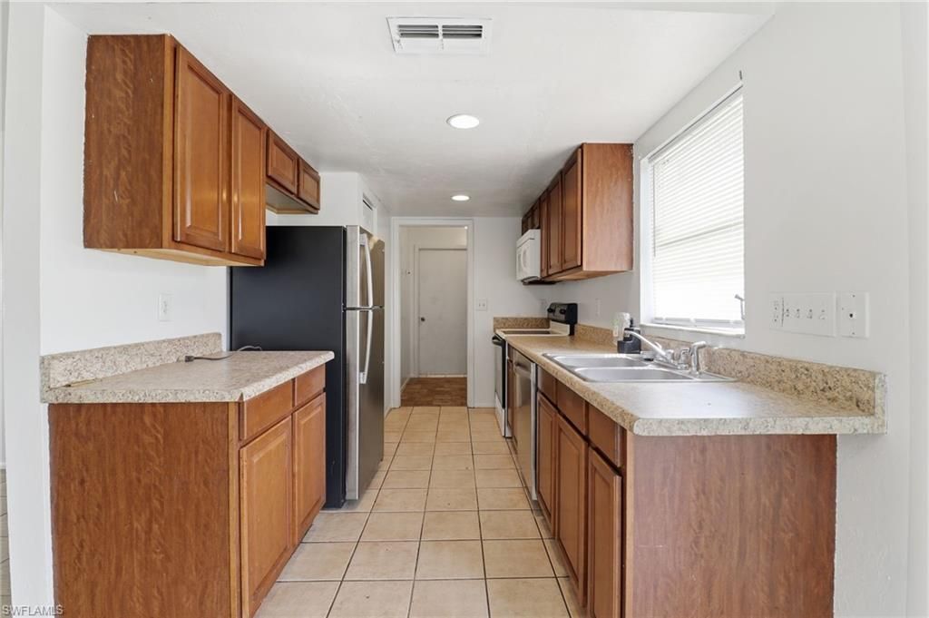 3301 2nd St W, Lehigh Acres, FL 33971 Photo