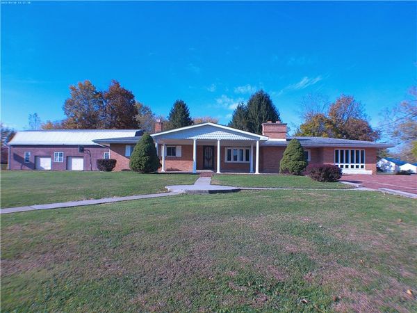 105 SINGLE STREET, Carmichaels, PA 15320