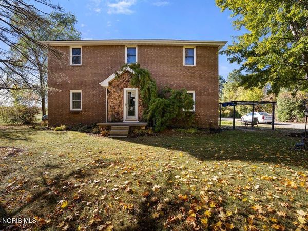 1031 N Cousino Road, Oregon, OH 43616