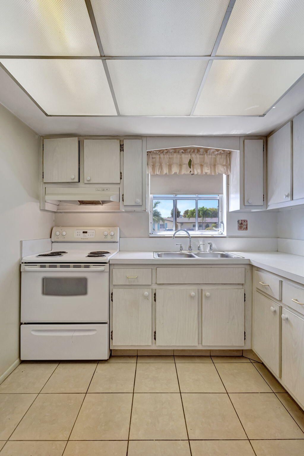 2966 Ashley Drive E, Unit I, West Palm Beach, FL 33415 Photo