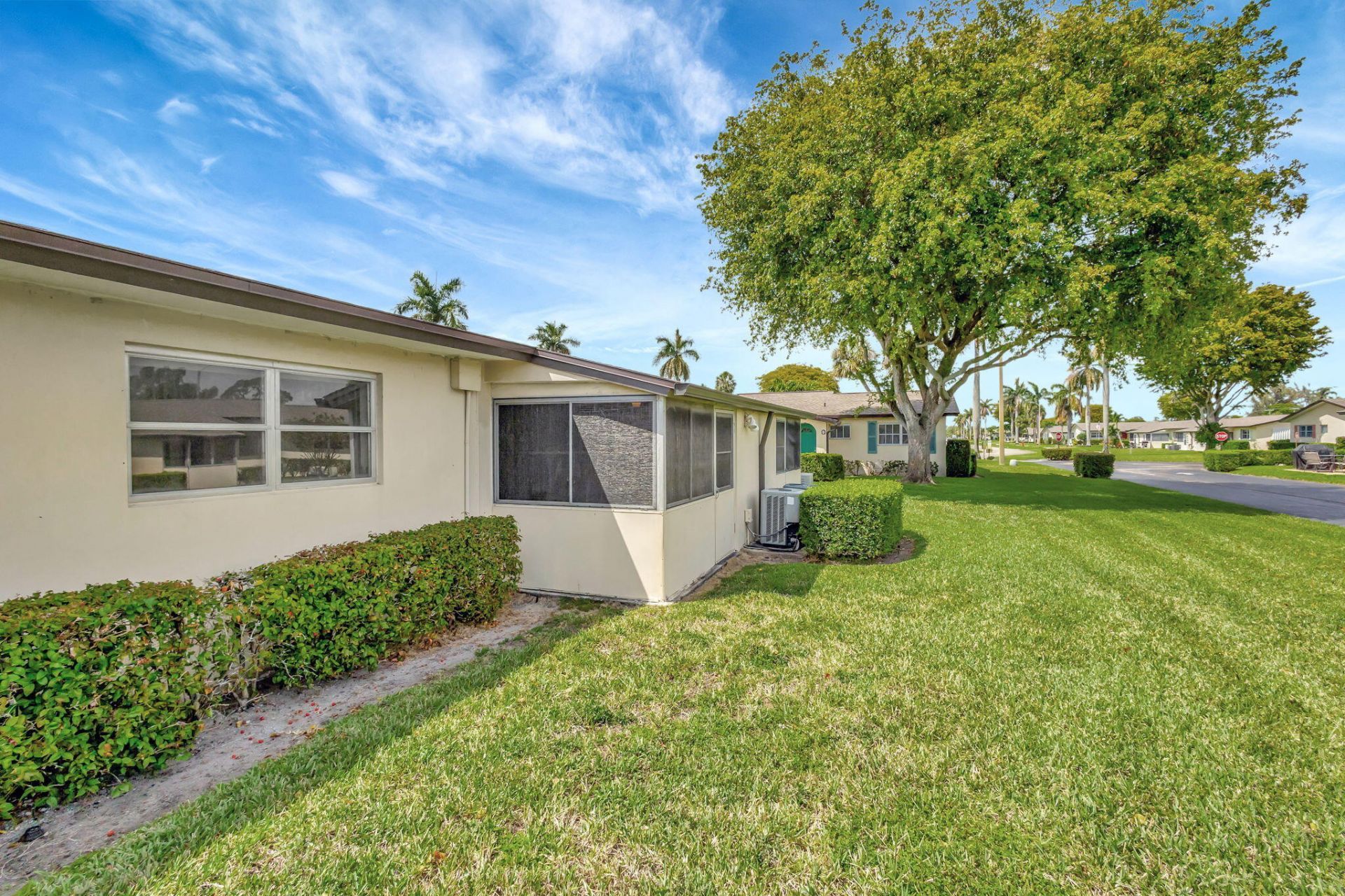 2966 Ashley Drive E, Unit I, West Palm Beach, FL 33415 Photo