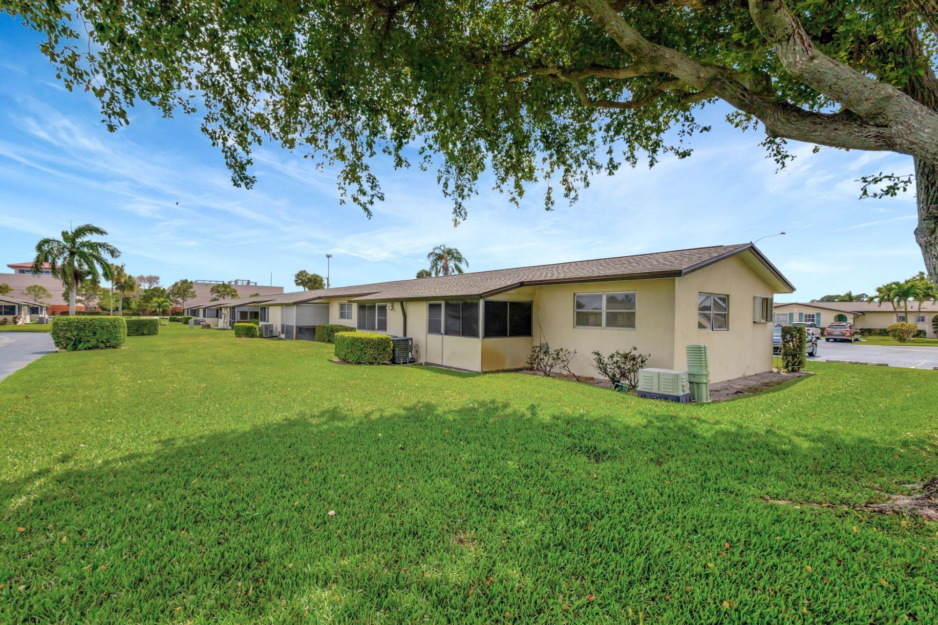2966 Ashley Dr Drive E, Unit I, West Palm Beach, FL 33415 Photo