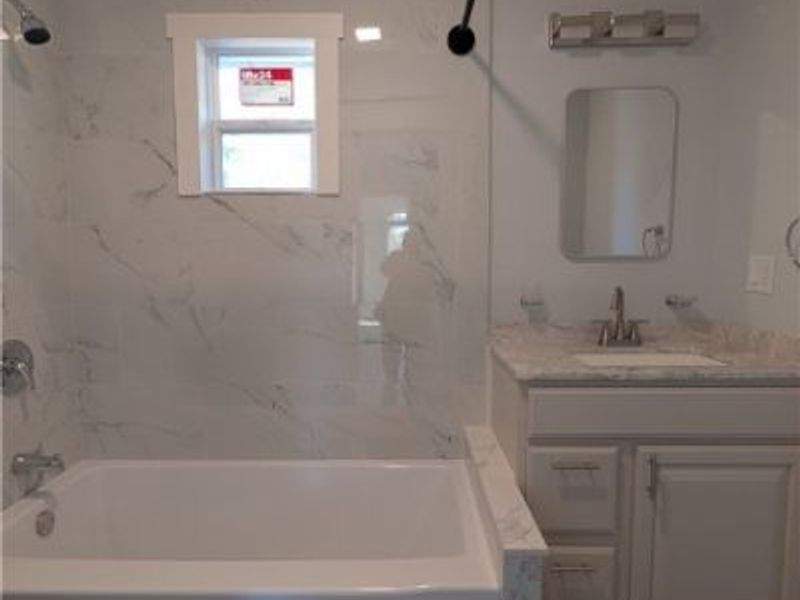 6089 Dunham Road, Maple Heights, OH 44137 Photo 24