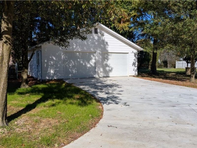 6089 Dunham Road, Maple Heights, OH 44137 Photo 34