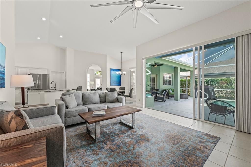 2039 Terrazzo Ln, Naples, FL 34104 Photo