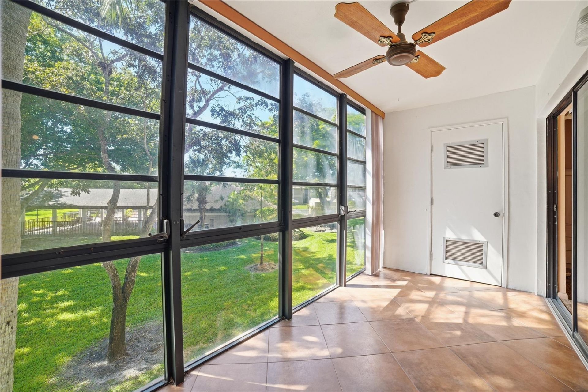 7247 Ashmont Circle, Unit 7247, Tamarac, FL 33321 Photo