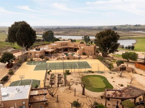 15516 N Friant Road, Friant, CA 93626