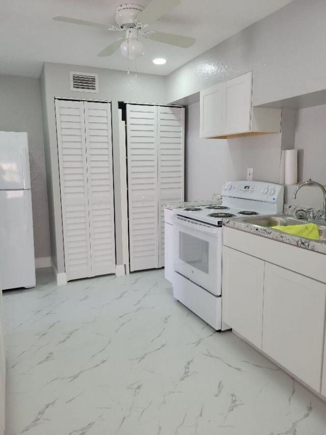 1119 W 32nd Street, Riviera Beach, FL 33404 Photo