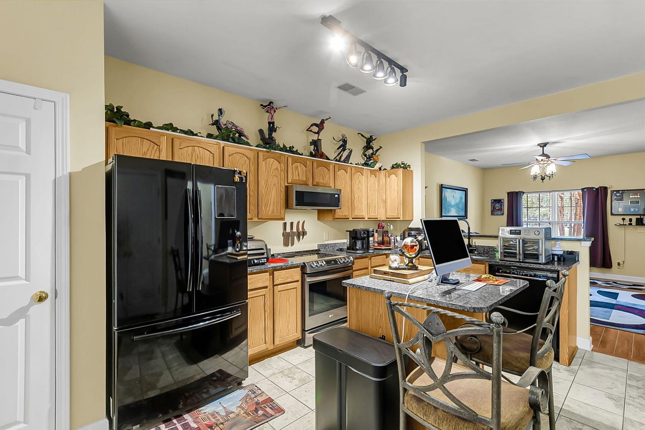 304 Chinquapin Drive Photo 17