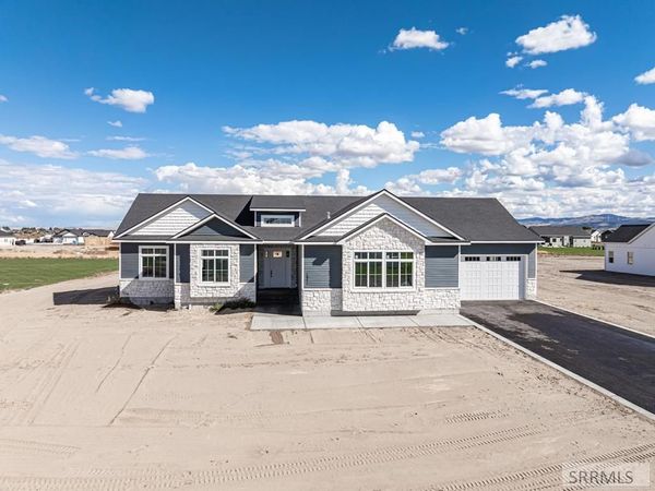 1571 N 835 E, SHELLEY, ID 83274