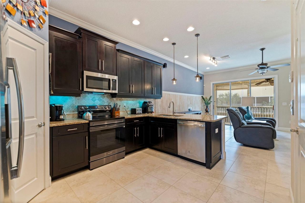 3222 Moorings Drive S, Saint Petersburg, FL 33712 Photo