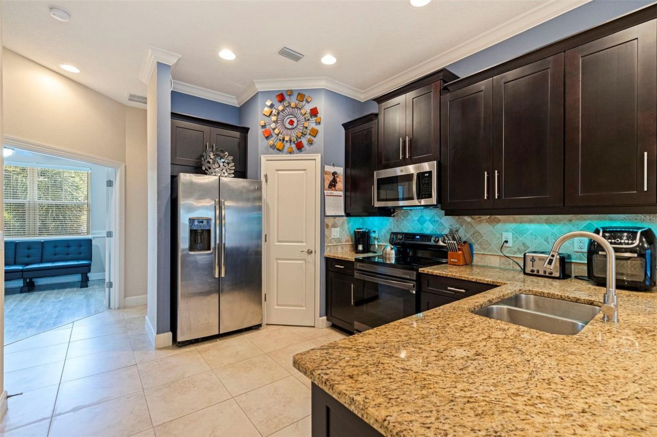 3222 Moorings Drive S, Saint Petersburg, FL 33712 Photo