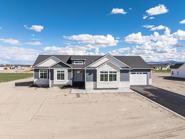 1571 N 835 E, Shelley, ID 83274