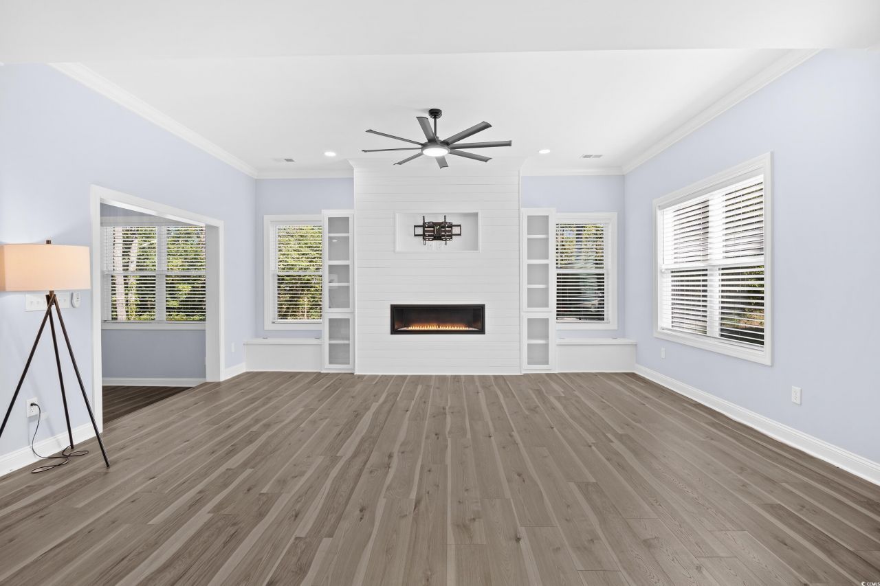 4335 Lakeside Dr. Photo 11