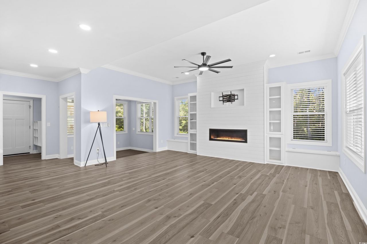 4335 Lakeside Dr. Photo 12