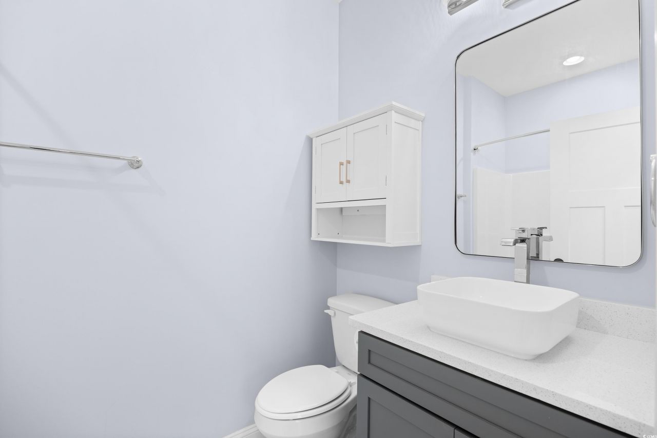 4335 Lakeside Dr. Photo 28