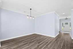 4335 Lakeside Dr. photo 4