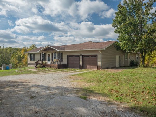 535 Dove Road, Goodman, MO 64843