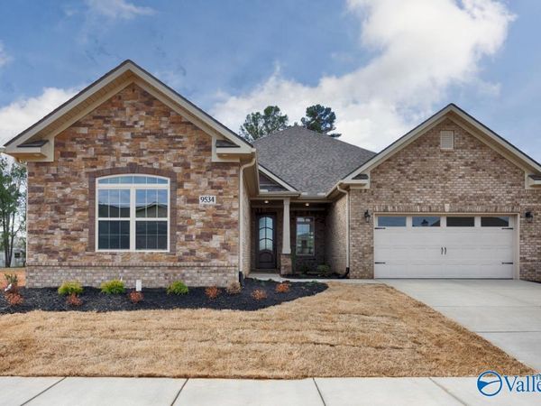 9534 Abington Cove Boulevard NW, Madison, AL 35757