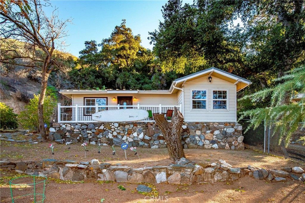 39100 Calle Essencial, Green Valley, CA 91390 Main Photo