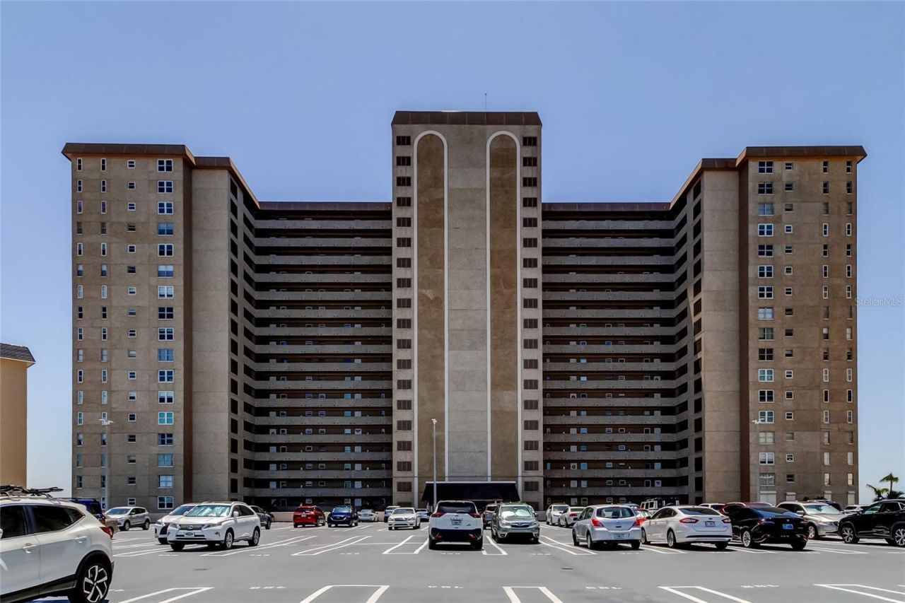 5200 Brittany Drive S, Unit 204, Saint Petersburg, FL 33715 Photo