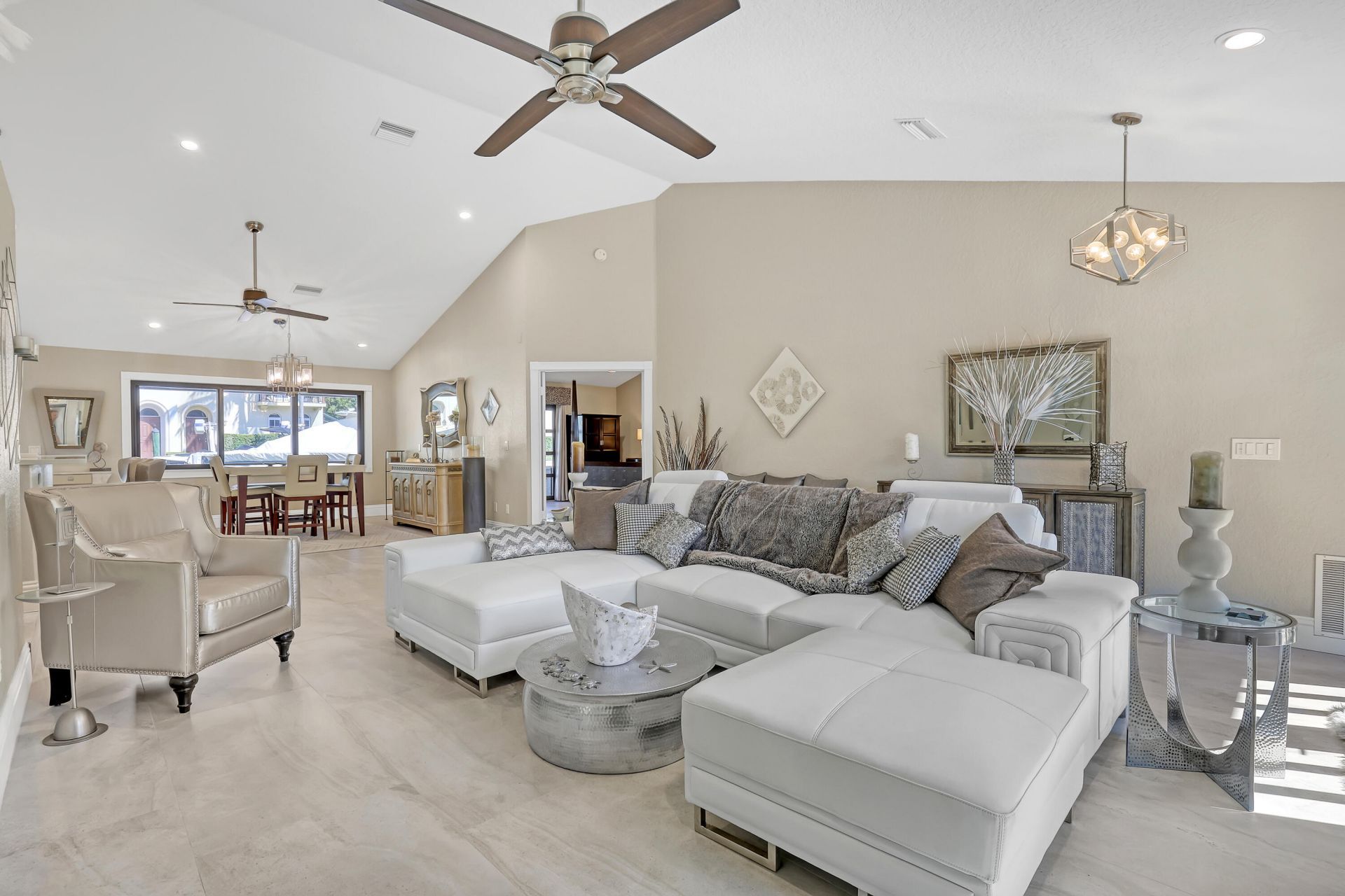 815 Bamboo Lane, Boynton Beach, FL 33483 Photo