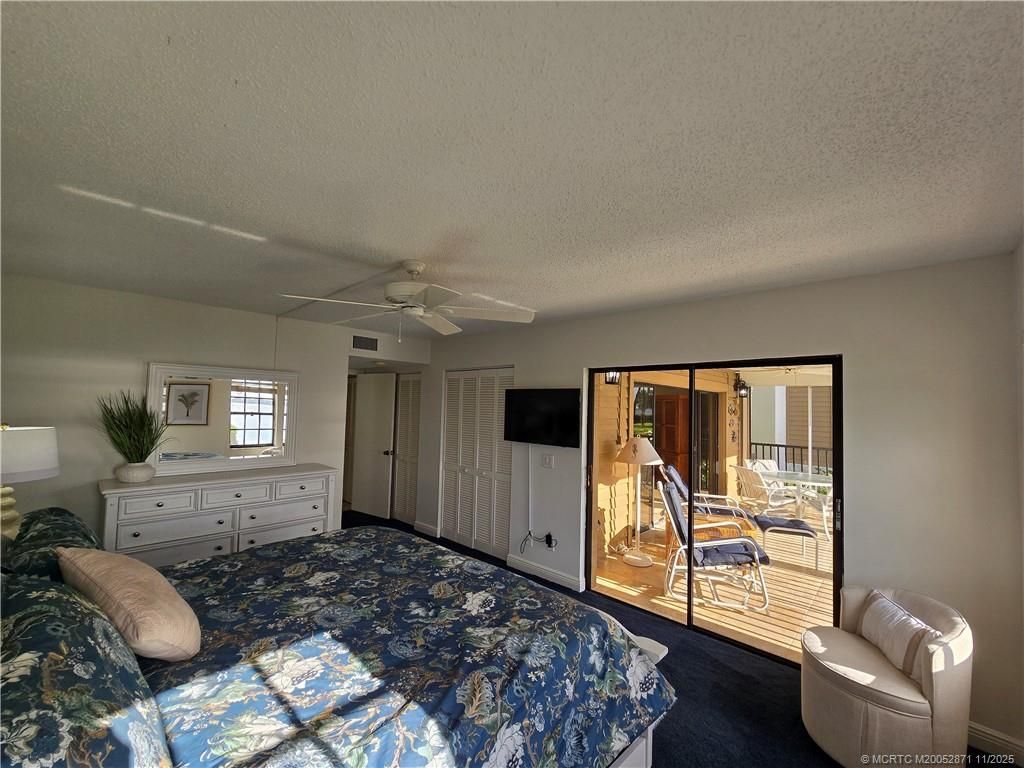 316 NE Edgewater Drive, Hutchinson Island, FL 34996 Photo