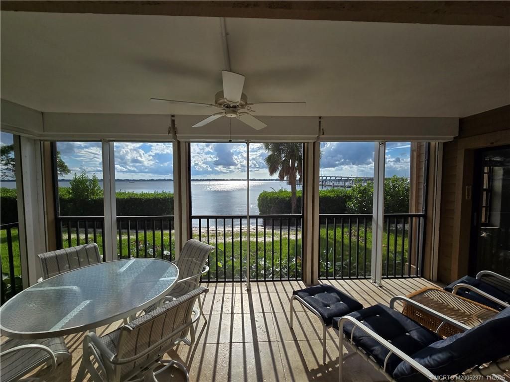 316 NE Edgewater Drive, Hutchinson Island, FL 34996 Photo