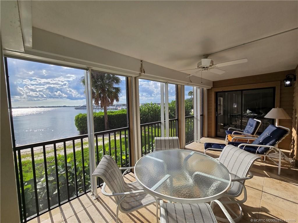 316 NE Edgewater Drive, Hutchinson Island, FL 34996 Photo