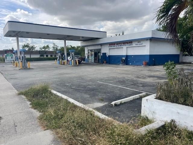 1040 S Federal Hwy, Dania Beach, FL 33004 Photo