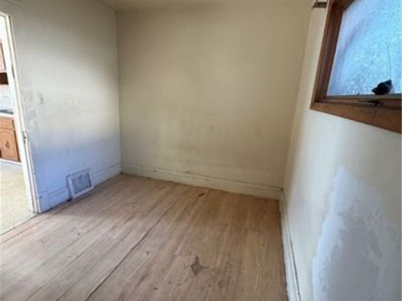 3660 E 76th Street, Unit Down, Cleveland, OH 44105 Photo 13