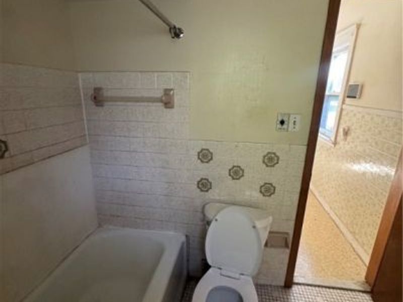 3660 E 76th Street, Unit Down, Cleveland, OH 44105 Photo 15