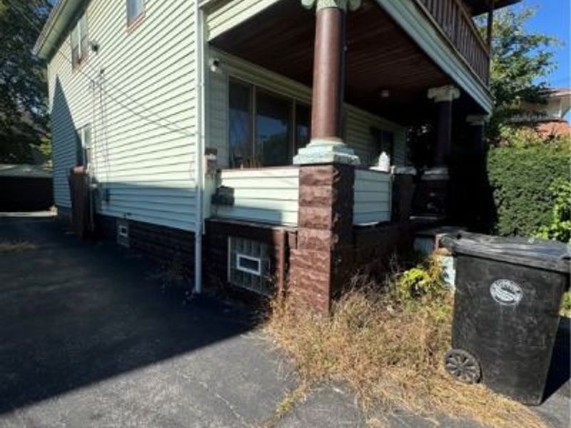 3660 E 76th Street, Unit Down, Cleveland, OH 44105 Photo 2